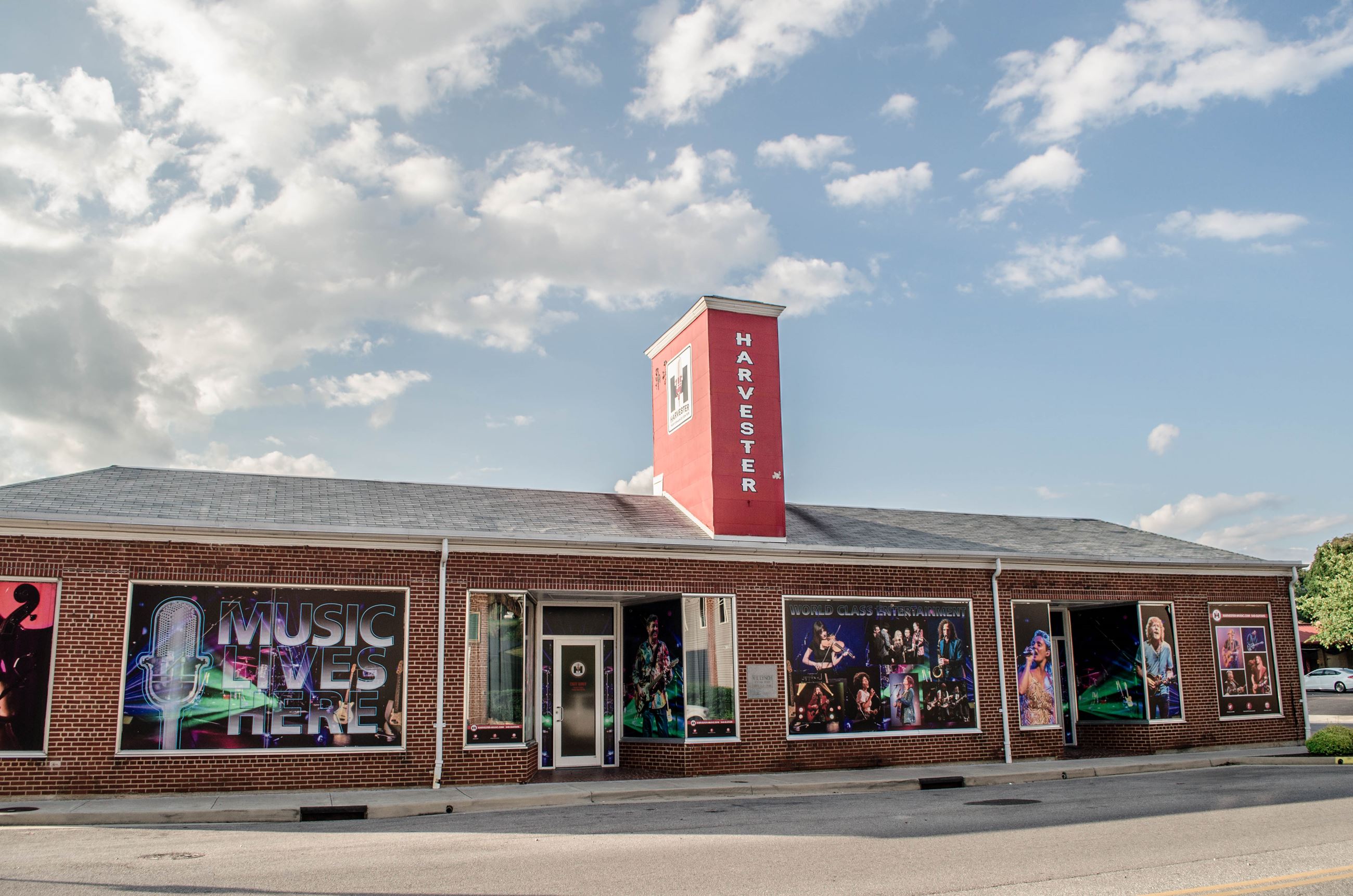 Harvester Performance Center